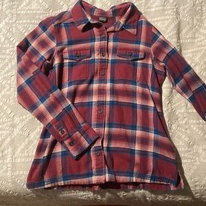Patagonia women’s flannel button down